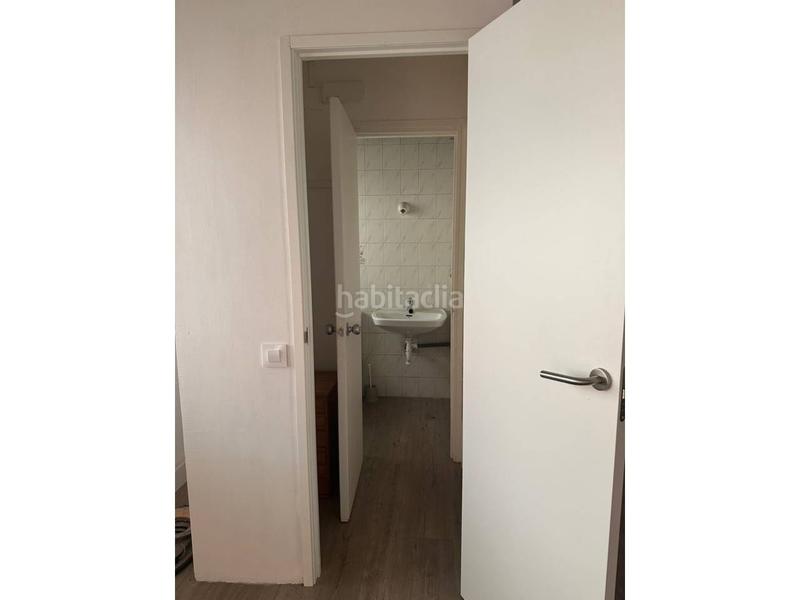 Foto 1b8ed73c-e0bf-4465-8fd5-7a6a73543c39. Location local commercial dans Eixample Nord Girona