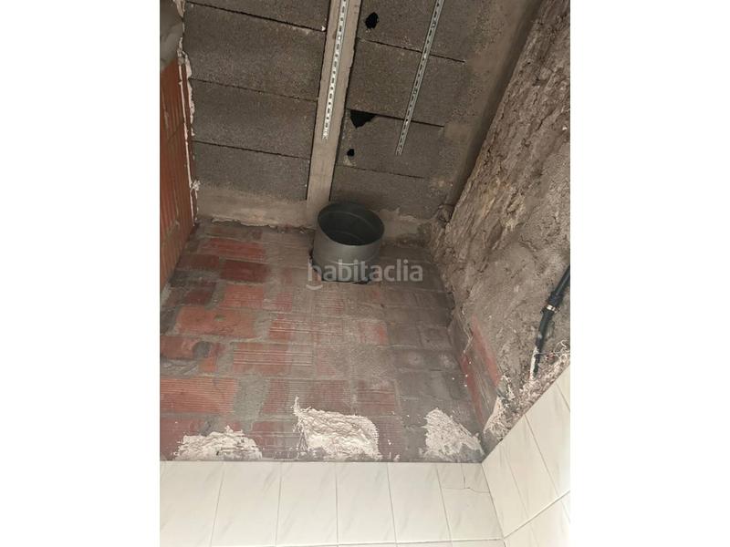 Foto 60938133-de79-46b0-a150-e1585f9172cb. Location local commercial dans Eixample Nord Girona