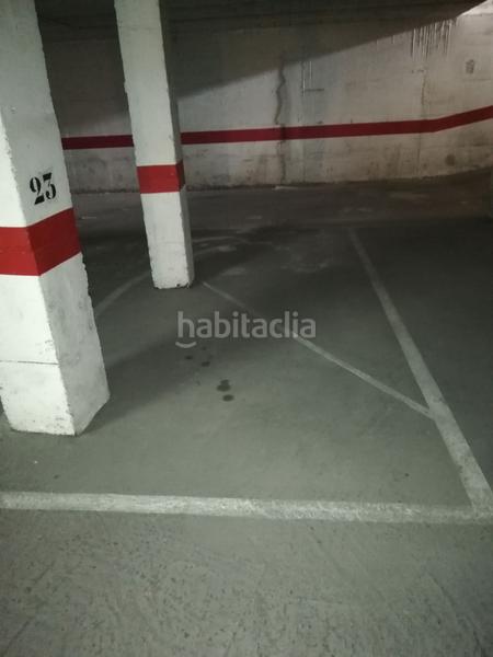 Foto 60cbde2f-c0ce-451c-bf99-f9b4c8fd57bc. Motorradparkplatz in Centre Torredembarra