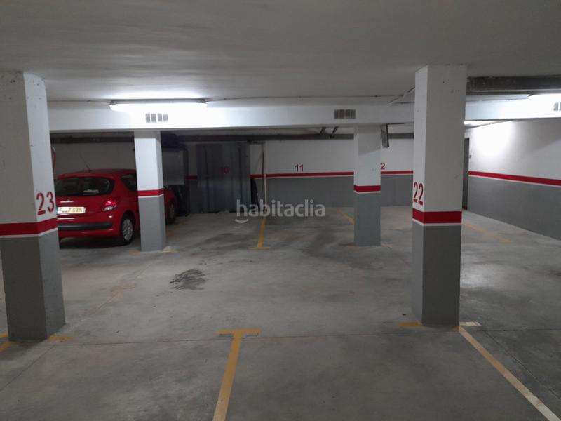 Foto 2c6f048e-073e-4204-804d-924c36b82a2e. Alquiler parking coche se alquila parking en Centre Torredembarra