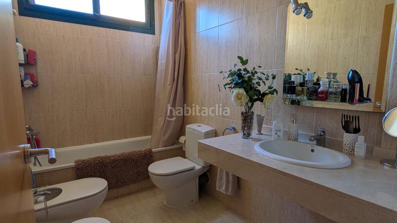 Foto 0a25968d-42a5-42aa-9a82-30a12320d1b6. Casa adossada amb calefacció aparcament piscina a Tarragona