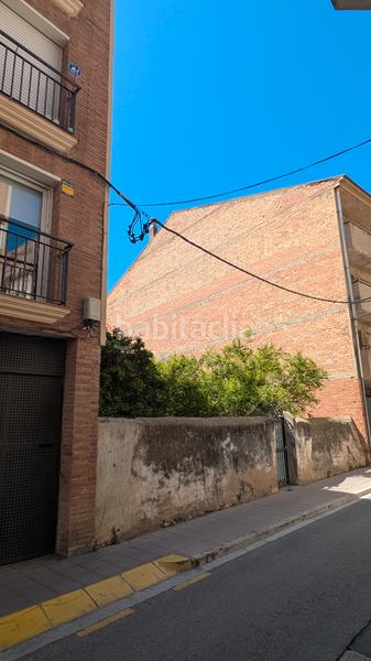 Foto f7473f0f-2d7a-4e22-9e9b-e870b8f46062. Terreny residencial a Centre Torredembarra