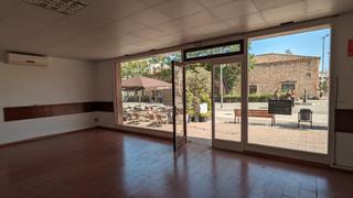 Lloguer Local Comercial  Carrer d'antoni roig. Local comercial en el centro de torredembarra