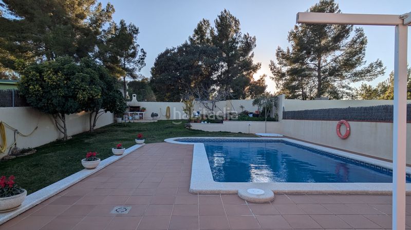 Foto ab093944-80c6-488d-981e-135d29bef48c. Xalet amb xemeneia calefacció aparcament piscina a Altafulla