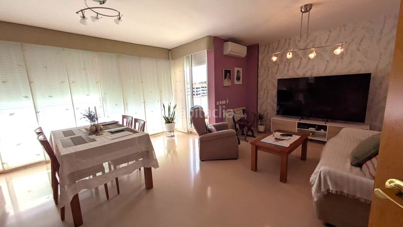 Foto 6e432745-8c51-48ae-a1cf-7402e5a49272. Pis amb calefacció aparcament piscina a Centre Torredembarra