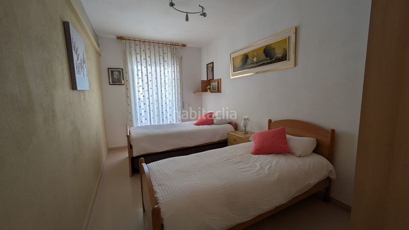 Foto ed3ed07b-cae2-4d01-b6b4-808a5cfe139a. Pis amb calefacció aparcament piscina a Centre Torredembarra