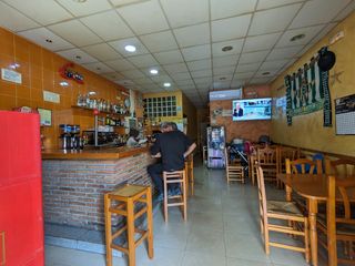 Local Comercial a Sant Jordi. Local con negocio de bar-cafeteria en funcionamiento