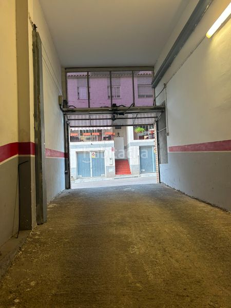 Foto c01ba5ca-1247-47c7-8b61-5512a4547a38. Posto auto in Centre Torredembarra