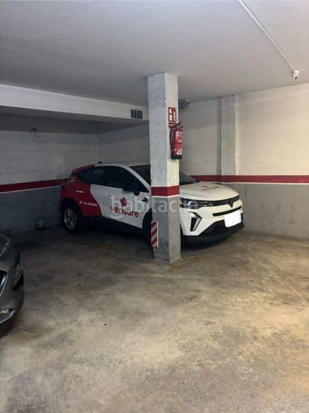 Foto d8885adf-ab29-43e2-9ddd-b99b2d6244fd. Posto auto in Centre Torredembarra