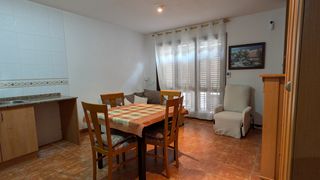 Piso  Carrer d'antoni roig. Piso de 2 habitaciones en el centro de torredembarra