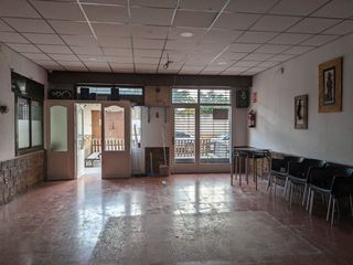 Rent Business premise  Carrer dels indians. Local comercial en el centro de torredembarra