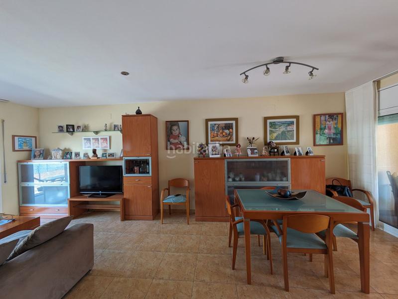 Foto ad5cc4a0-b2a6-480f-a17a-7ec7804c7d7a. Casa adossada amb calefacció aparcament a Creixell