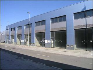 Nave industrial  Gemología. Nave comercial en venta en san jerónimola bachillera41015