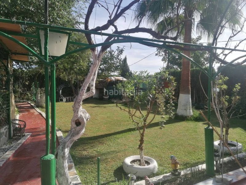 Foto b7e5b6ae-e3e7-48b6-ad92-93e935a9ed8d. Chalet with parking pool in Carmona
