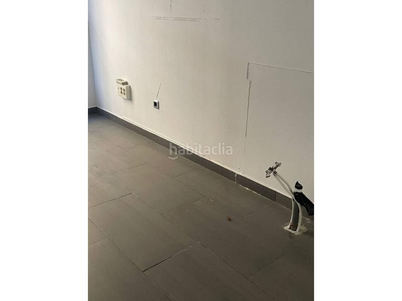 Foto 0f43caf4-f576-4d41-b0eb-52b04c16a726. Locale commerciale in santa maría de gracia 14 in Camas