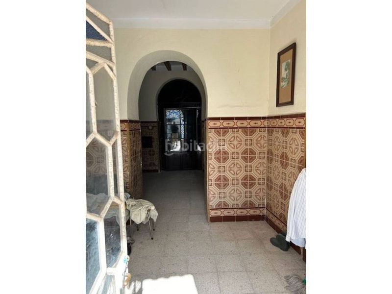 Foto 2edf6258-d4b2-4efa-b237-6d47077b74e5. Chalet en clara campoamor 28 en Centro Tomares