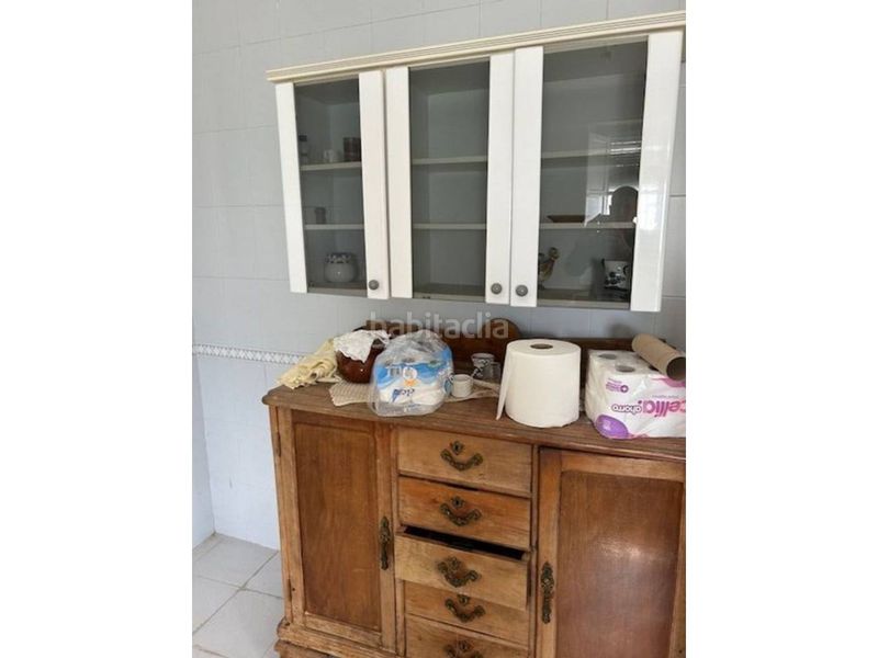 Foto 4922ff3d-cebc-4d58-9261-646e5db27f22. Chalet en clara campoamor 28 en Centro Tomares