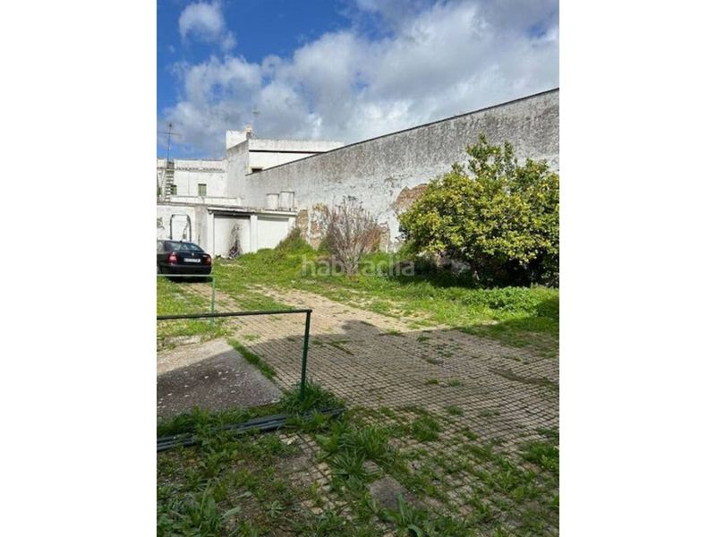 Foto 7eff9d0c-f030-440e-b1ed-9b153c91acbd. Chalet en clara campoamor 28 en Centro Tomares