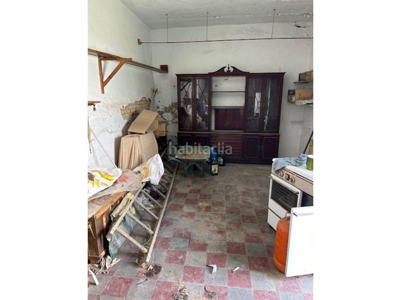 Foto 81aa2786-cafa-4ca6-977e-a194ba8deeb2. Chalet en clara campoamor 28 en Centro Tomares