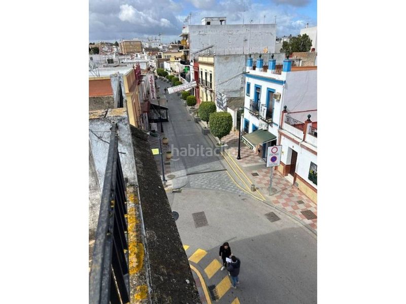 Foto 8f193209-2a81-4dfe-b5a3-0dc0d6de7783. Chalet en clara campoamor 28 en Centro Tomares