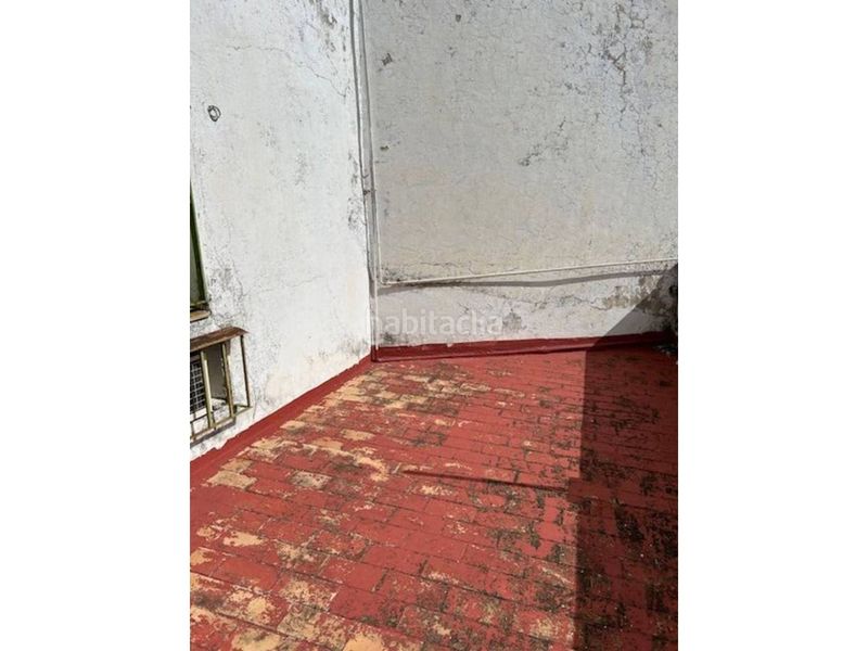 Foto fe6bc5ff-6245-4027-ba4d-87583bfae538. Chalet en clara campoamor 28 en Centro Tomares