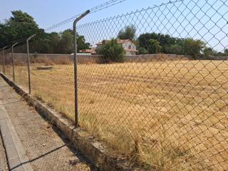 Terreno residencial en Urbanizacion la celada 192. Terreno en venta en carmona