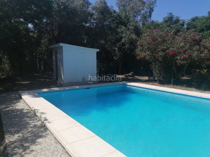 Foto 4408757a-4405-4ff6-8363-f8edbba70b25. Chalet  en venta en Carmona