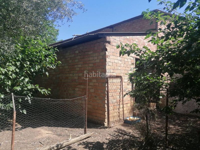 Foto 86537346-4190-4841-a561-405e6648c6e8. Chalet  en venta en Carmona