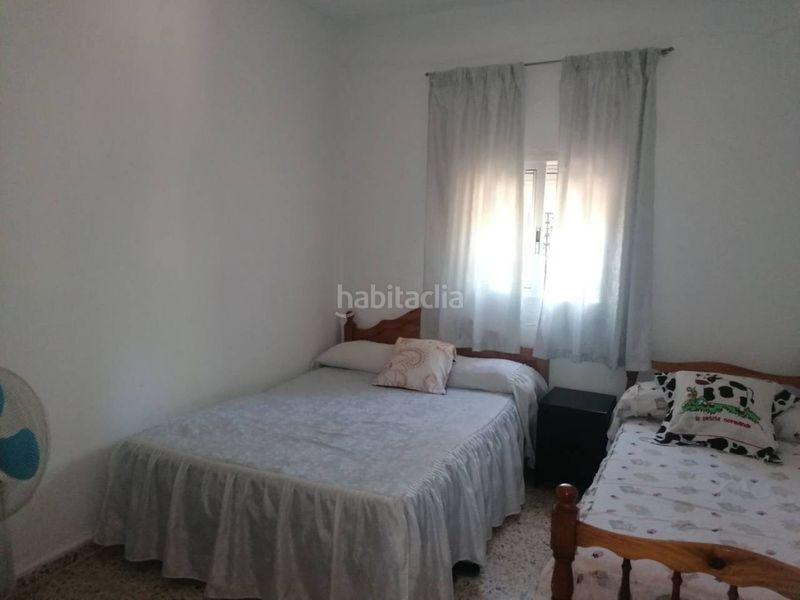 Foto ae316e7f-f5a5-4bb9-b7b4-89f8da19128a. Chalet  en venta en Carmona