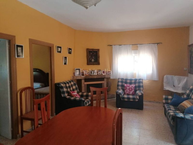 Foto baf7bbc8-0984-4818-8bcb-5cb78598c996. Chalet  en venta en Carmona