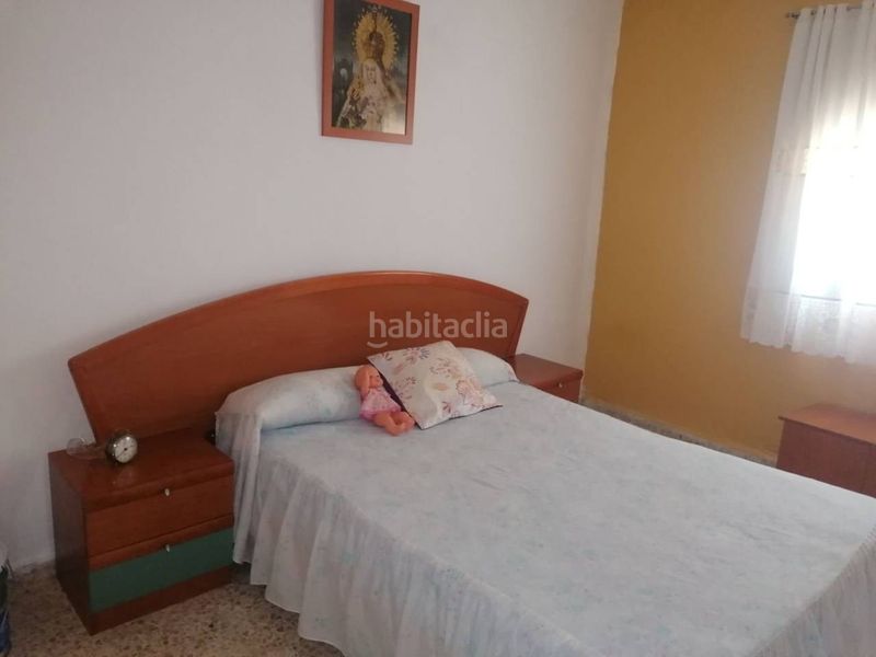 Foto eff6d564-2d34-4131-946a-0b9b082054b8. Chalet  en venta en Carmona