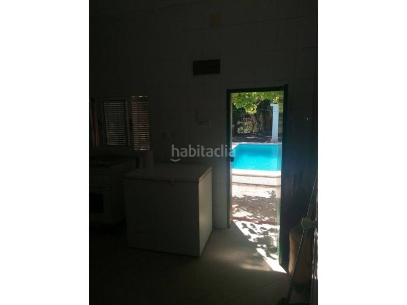 Foto f1d10580-66b5-4354-81e0-1a5459340ca1. Chalet  en venta en Carmona