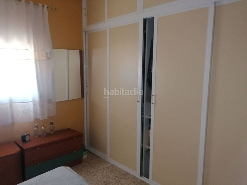Foto f2c1971d-f48e-4f0e-957c-9caf35dcebb3. Chalet  en venta en Carmona