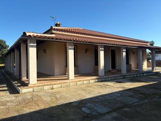 Casa  Tarazona. Chalet unifamiliar en venta en la rinconada