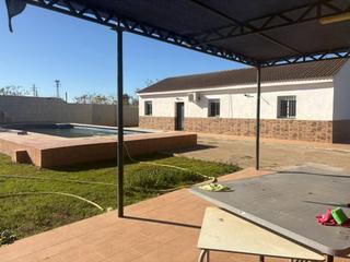 Maison  Nietos. Casa en venta en carmona