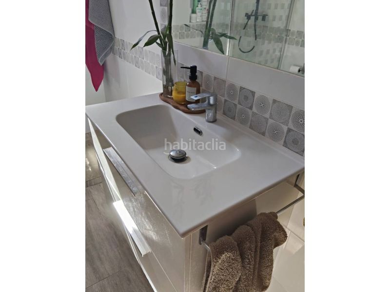 Foto d6aa5765-a6cf-40a9-b201-17cd557ffff2. Chalet avec chauffage parking piscine dans Carmona