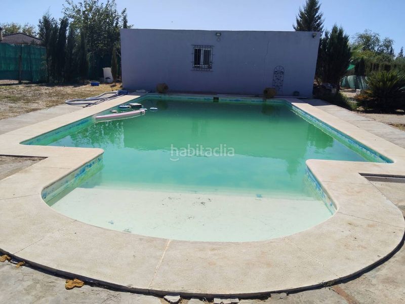 Foto de0ba804-ead4-42f1-9543-e7bfa77a0ef6. Chalet avec chauffage parking piscine dans Carmona