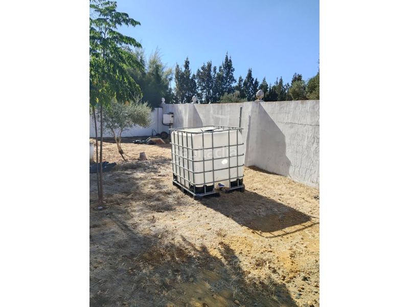 Foto ea6360f3-b3d3-4ce1-bd59-8a7d74252f38. Chalet avec chauffage parking piscine dans Carmona