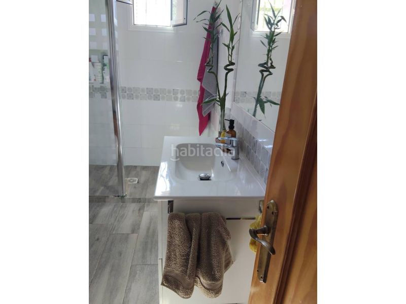 Foto ecb45b3e-3ff4-44b3-9ae1-9a64f0a3cc9c. Chalet avec chauffage parking piscine dans Carmona