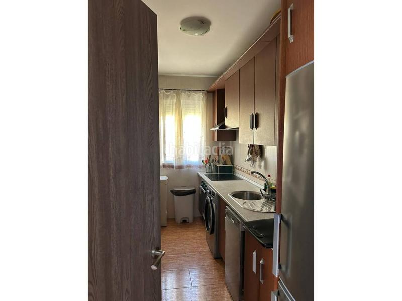 Foto 38d3c89e-382a-484e-98b3-af83c97346f0. Chalet  unifamiliar en venta en Carmona