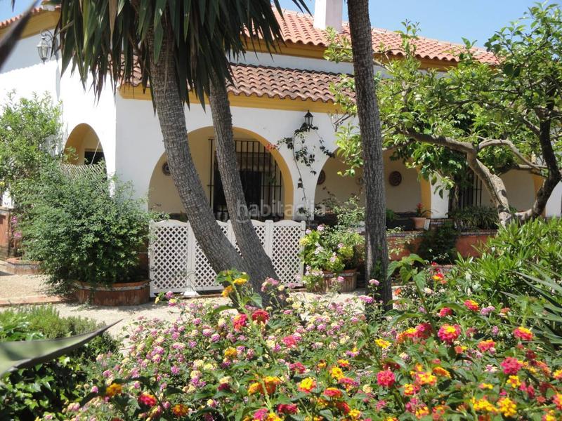 Foto 3eeab53d-3b29-4851-bb34-f7c491d906dd. Casa en cortijos del alcor 1 chalet unifamiliar en venta en Carmona