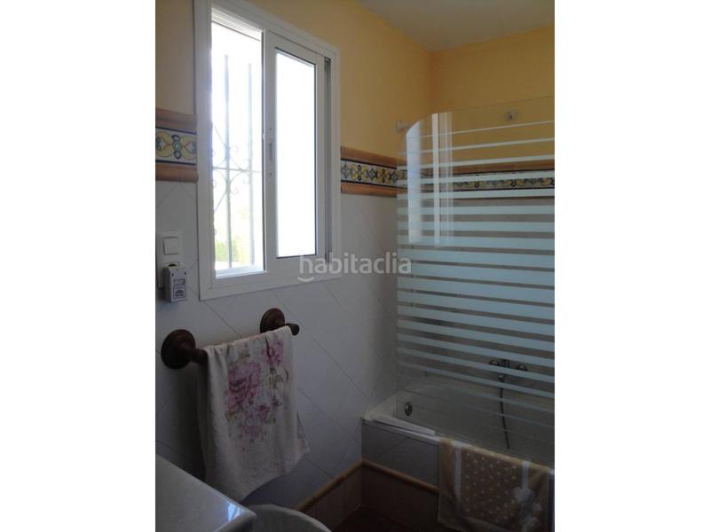 Foto a73c7cb5-a546-46fe-9cef-a65f0bc34a30. Casa en cortijos del alcor 1 chalet unifamiliar en venta en Carmona