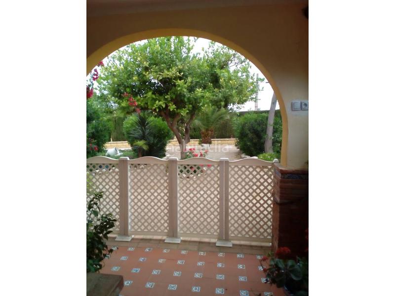 Foto bee63bcf-d486-46b7-bcbd-8691f2529223. Casa en cortijos del alcor 1 chalet unifamiliar en venta en Carmona