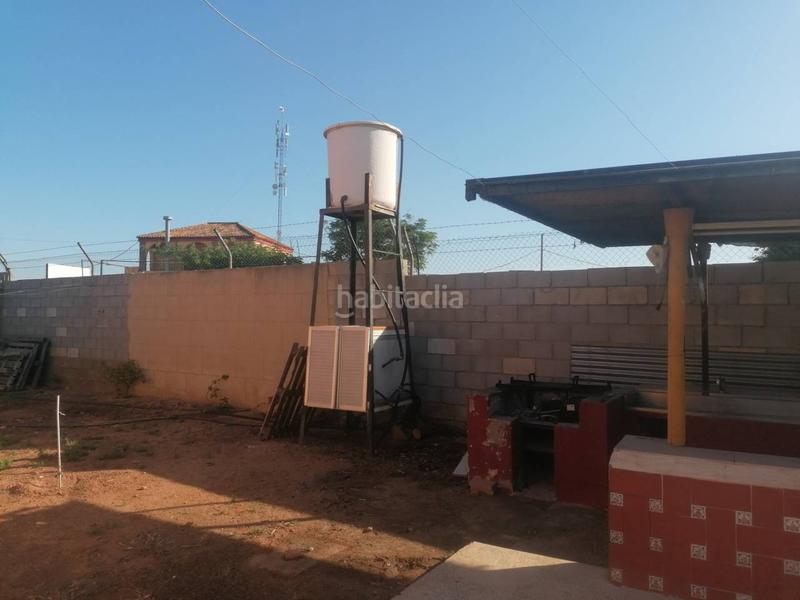 Foto 2a0fba6f-27a3-48cf-ab37-01b1383b1ae6. Chalet  unifamiliar en venta en Carmona