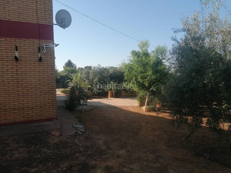 Foto 3b328890-e73b-4a51-9a2e-85c89f33cca6. Chalet  unifamiliar en venta en Carmona