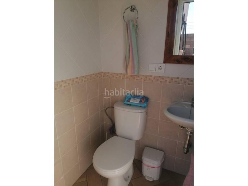 Foto 670e7bd8-ae27-4353-81c6-c962eba18768. Chalet  unifamiliar en venta en Carmona