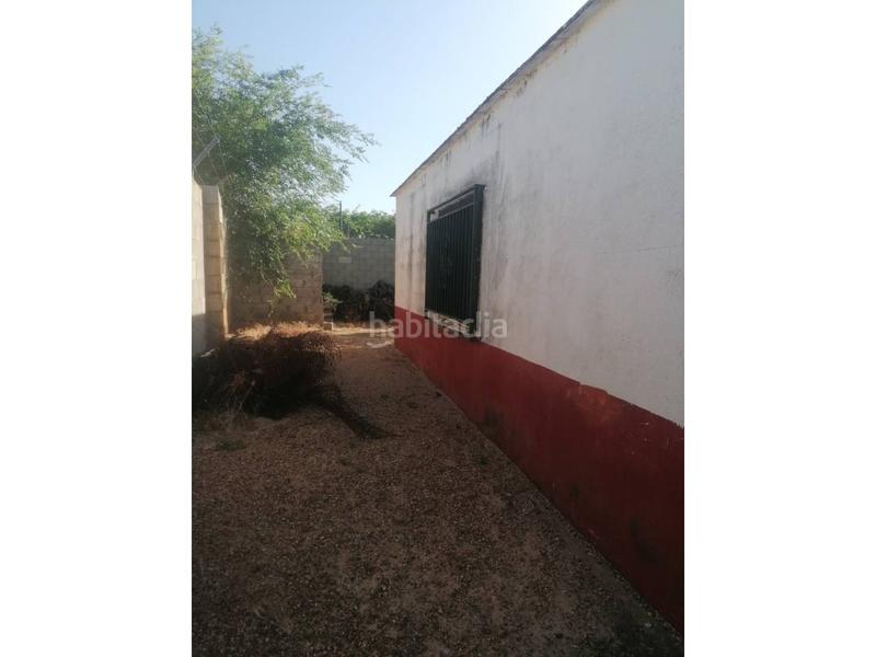 Foto a852a264-87d3-4766-9c42-c3dccc0b32ad. Chalet  unifamiliar en venta en Carmona