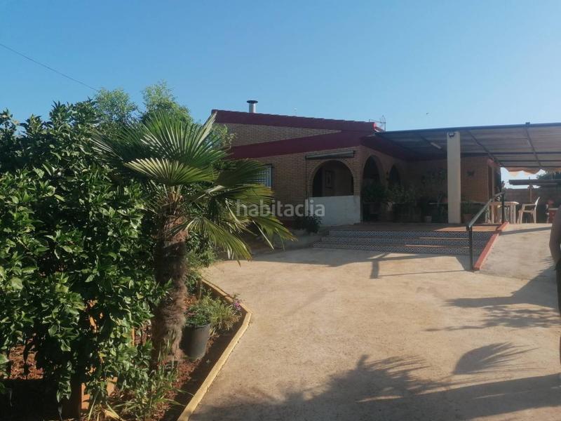 Foto b6cac544-9109-423a-91c6-5bc4c759ac29. Chalet  unifamiliar en venta en Carmona