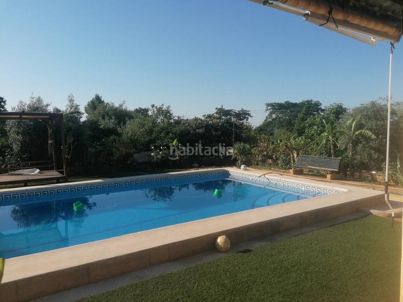 Foto dc8a48c7-f2bb-4bc4-81d0-c97dc6451edd. Chalet  unifamiliar en venta en Carmona
