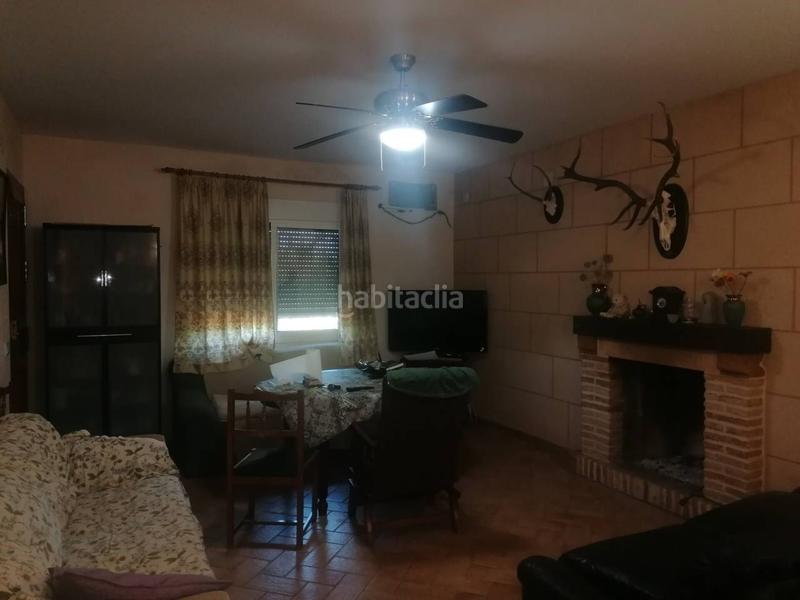 Foto e257080e-2f46-421b-a3d3-58d7771d54cf. Chalet  unifamiliar en venta en Carmona